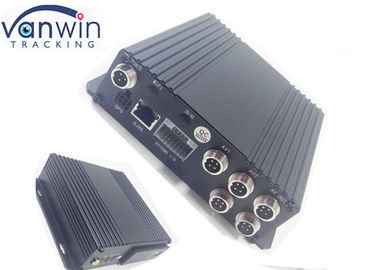 128G وبطاقة SD 720 P AHD MDVR مع تتبع نظام تحديد المواقع / 3G سيارة دفر لايف فيديو